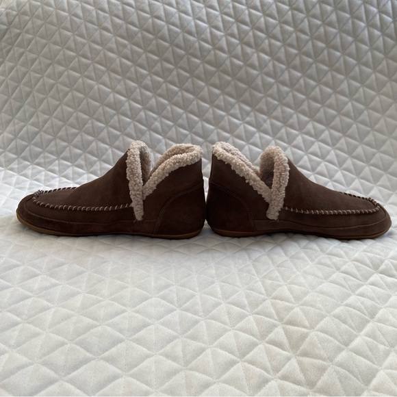 Blondo Waterproof Serene Moccasin Brown Suede Sherpa Slippers Women 9M Cozy Warm - Picture 8 of 11